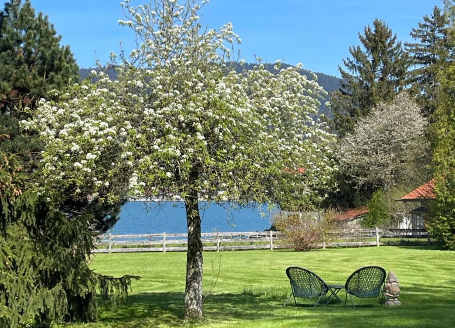 Landhaus Christl Am See Bad Wiessee Otel
