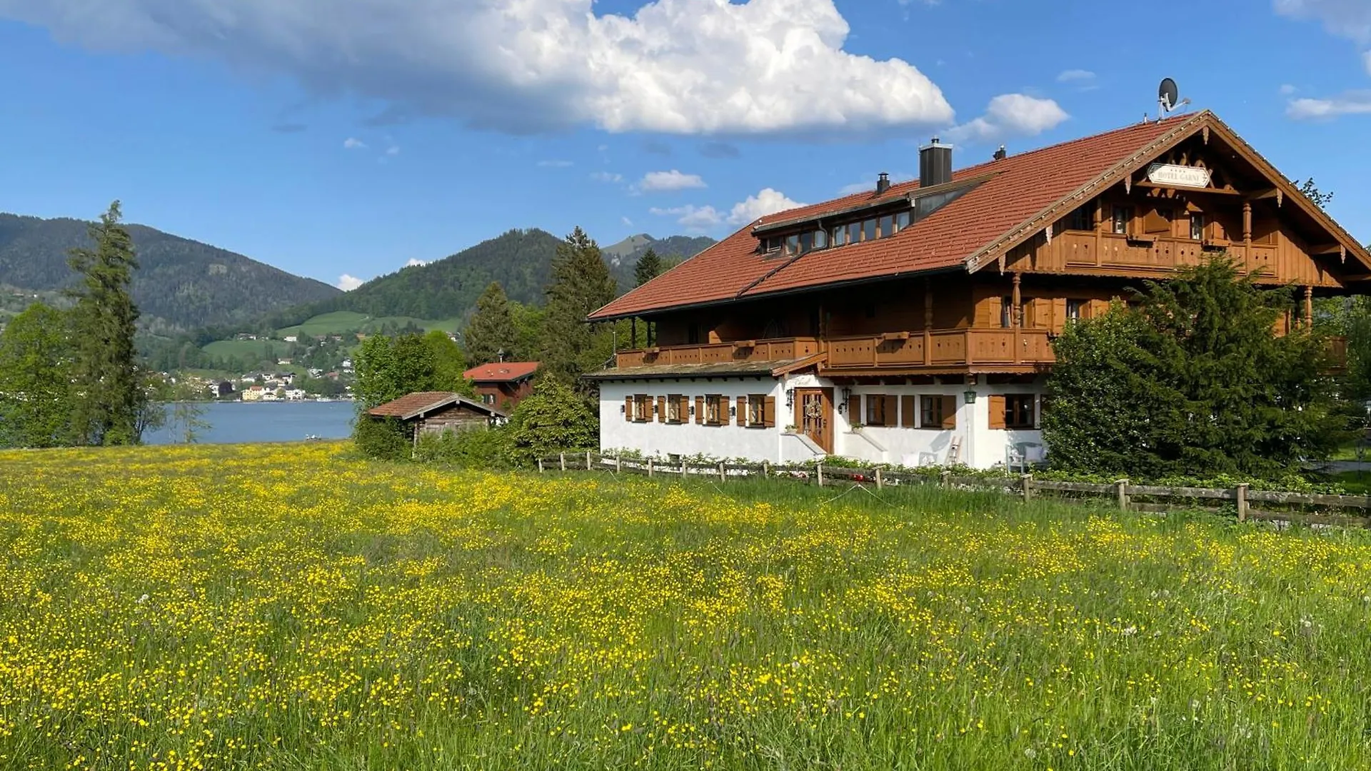 Otel Landhaus Christl Am See Bad Wiessee