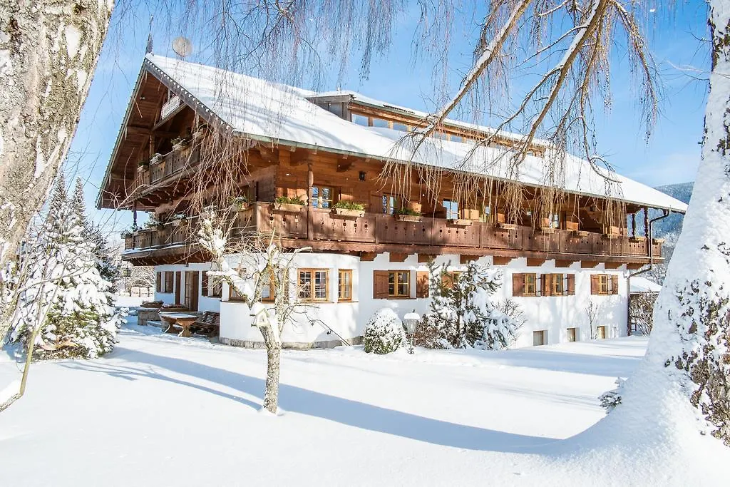 Landhaus Christl am See Bad Wiessee Hotel
